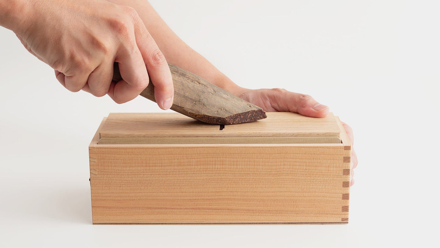 image of shaving dried bonito flakes