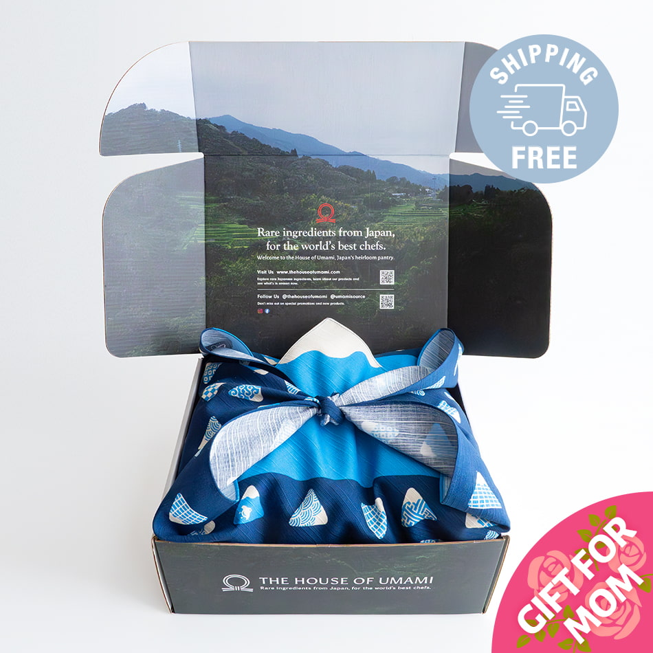 
                    
                      Japanese Onigiri Kit for beginner with Furoshiki Wrapping
                    
                  