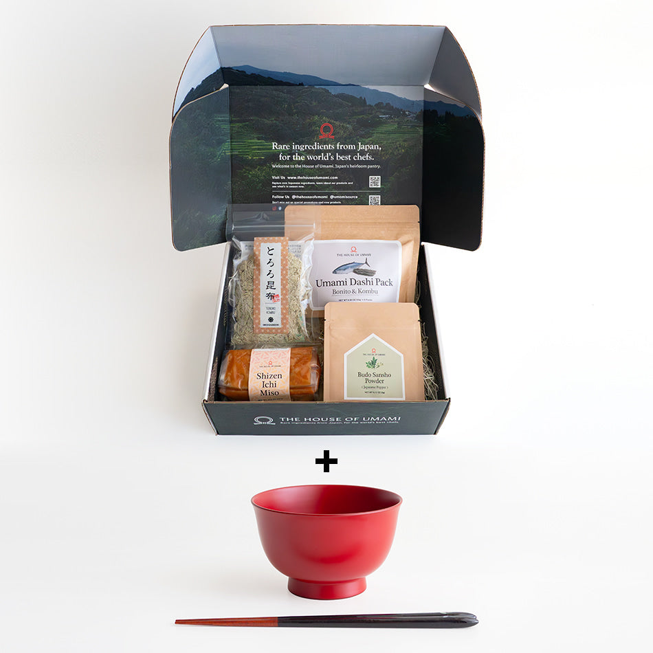 
                    
                      Japanese miso soup box bonito gift box with bowl Red
                    
                  