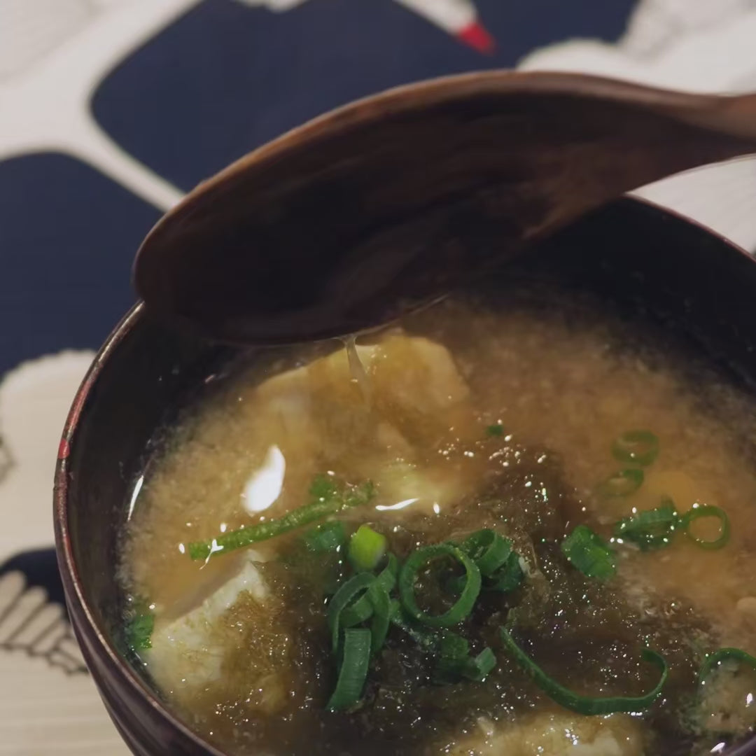 
                    
                      Load and play video in Gallery viewer, Movie for classic Miso Soup Recipe
                    
                  